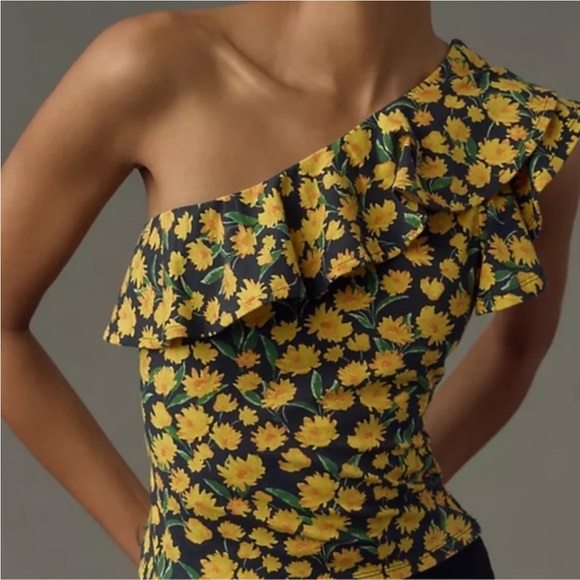 Maeve Tops - Maeve Yellow Daisy Floral Ruffle One Shoulder Top Women’s XS